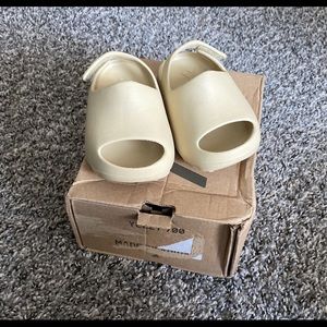 Yeezy Slides